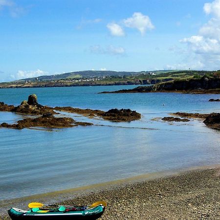 Отель The Anchorage Amlwch Экстерьер фото