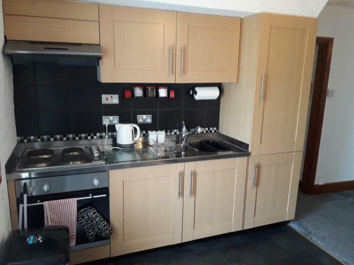 Отель The Anchorage Amlwch Экстерьер фото