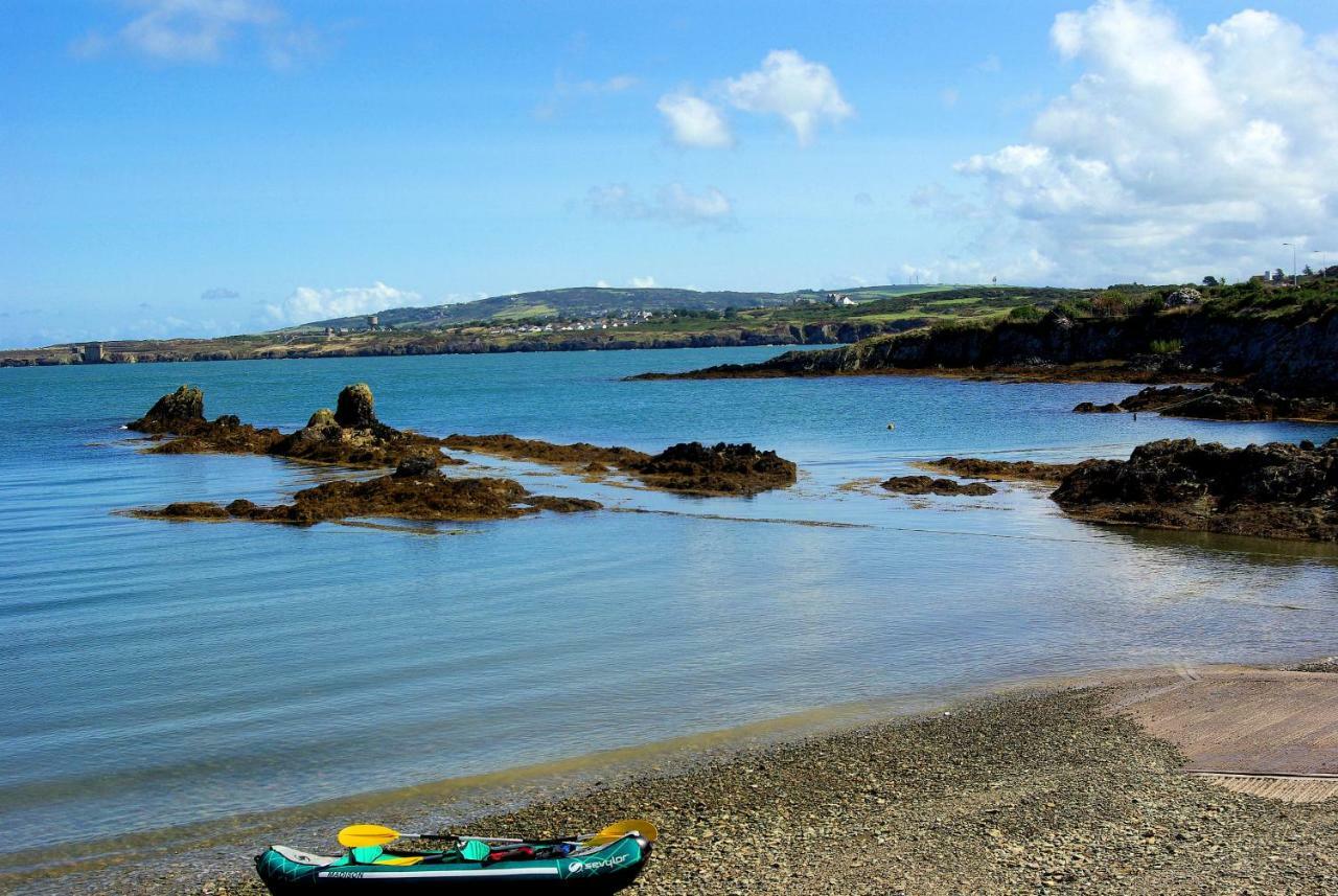 Отель The Anchorage Amlwch Экстерьер фото