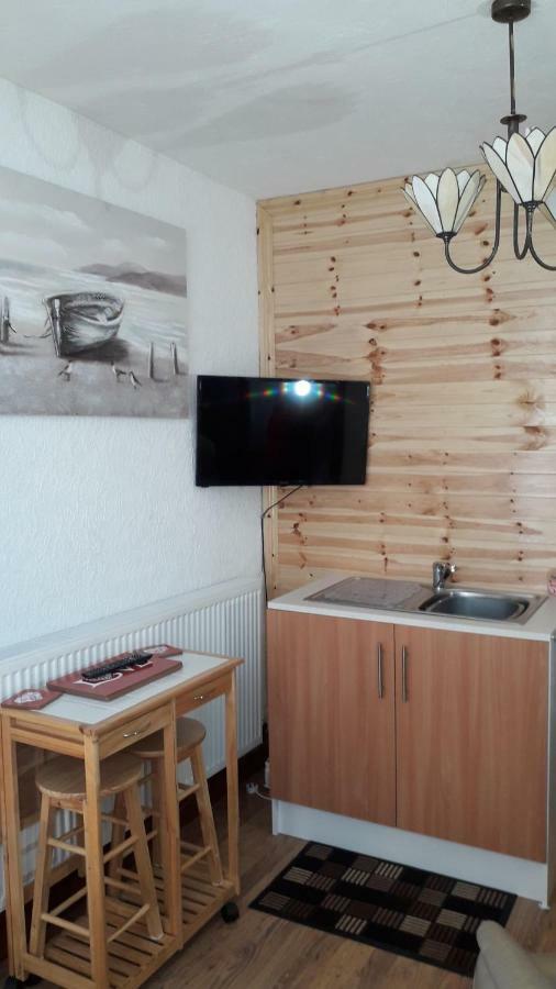 Отель The Anchorage Amlwch Экстерьер фото