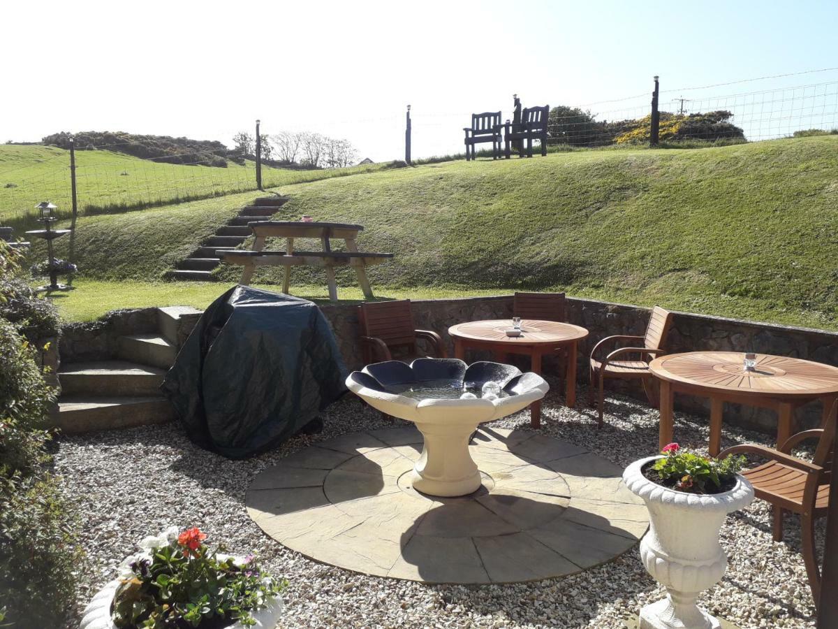 Отель The Anchorage Amlwch Экстерьер фото